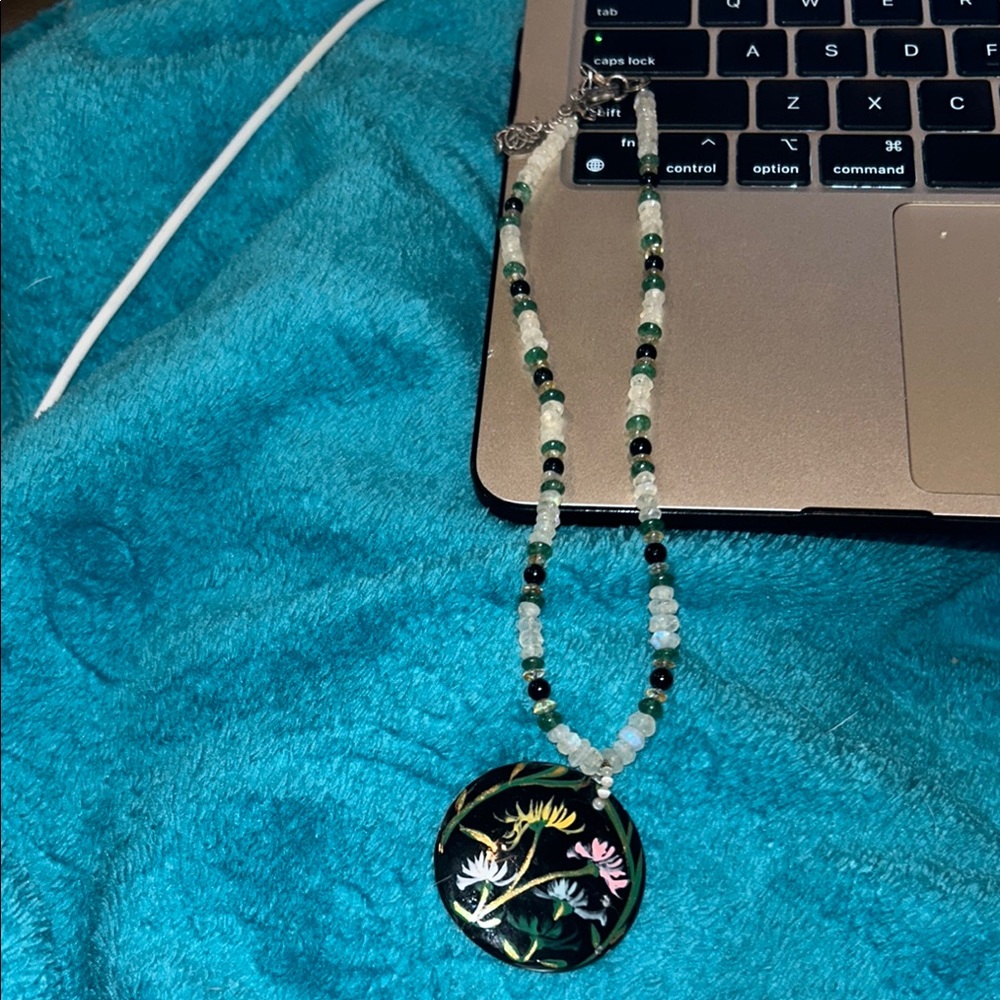 Floral Pendant Beaded Necklace - Black and Green